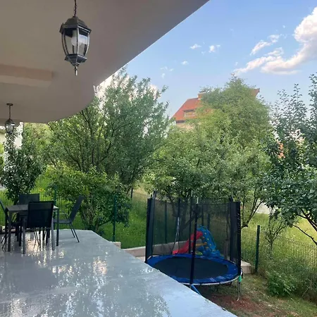 Apartamento Kurtovic