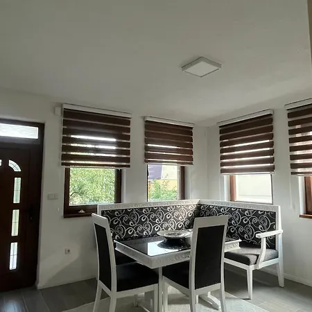 Kurtovic Apartamento *